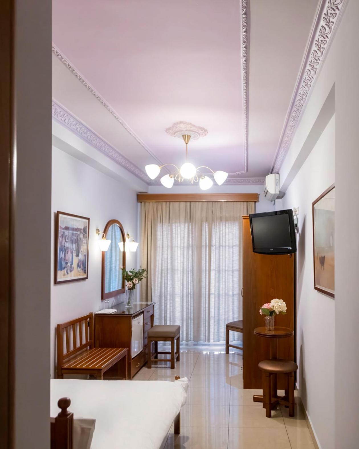 Hotel Avra Кардица Экстерьер фото