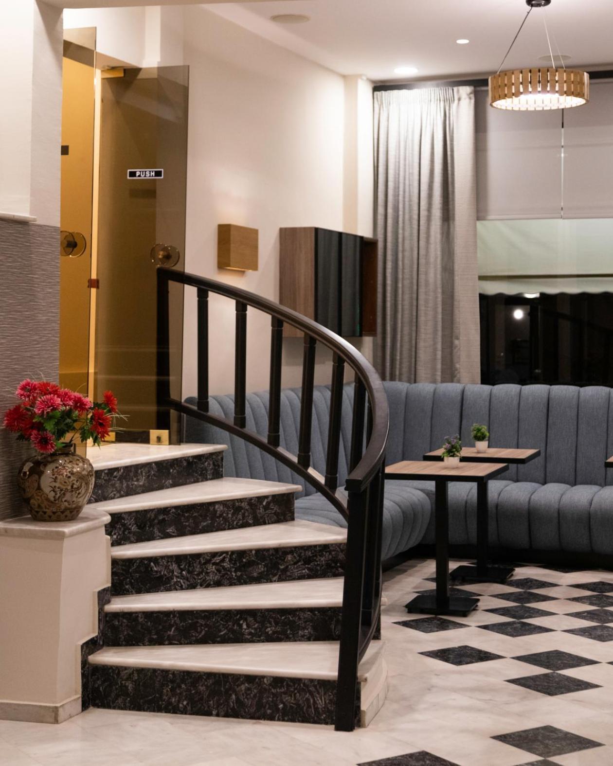 Hotel Avra Кардица Экстерьер фото